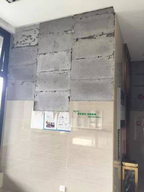 瓷磚背膠的作用是什麽？